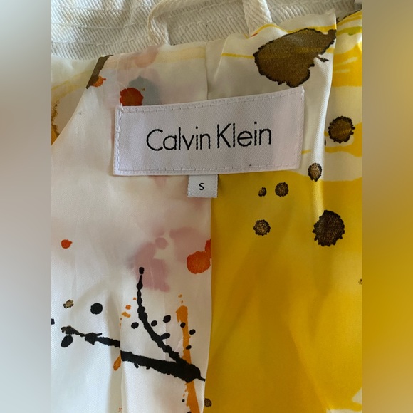 Calvin Klein jacket with multicolour lining and green edging - Picture 2 of 4